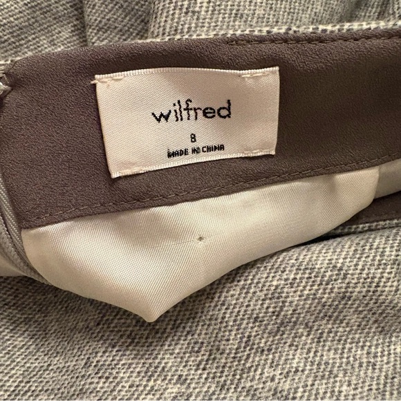 Aritzia Wilfred Mini Skirt - Size 8 - Picture 9 of 11